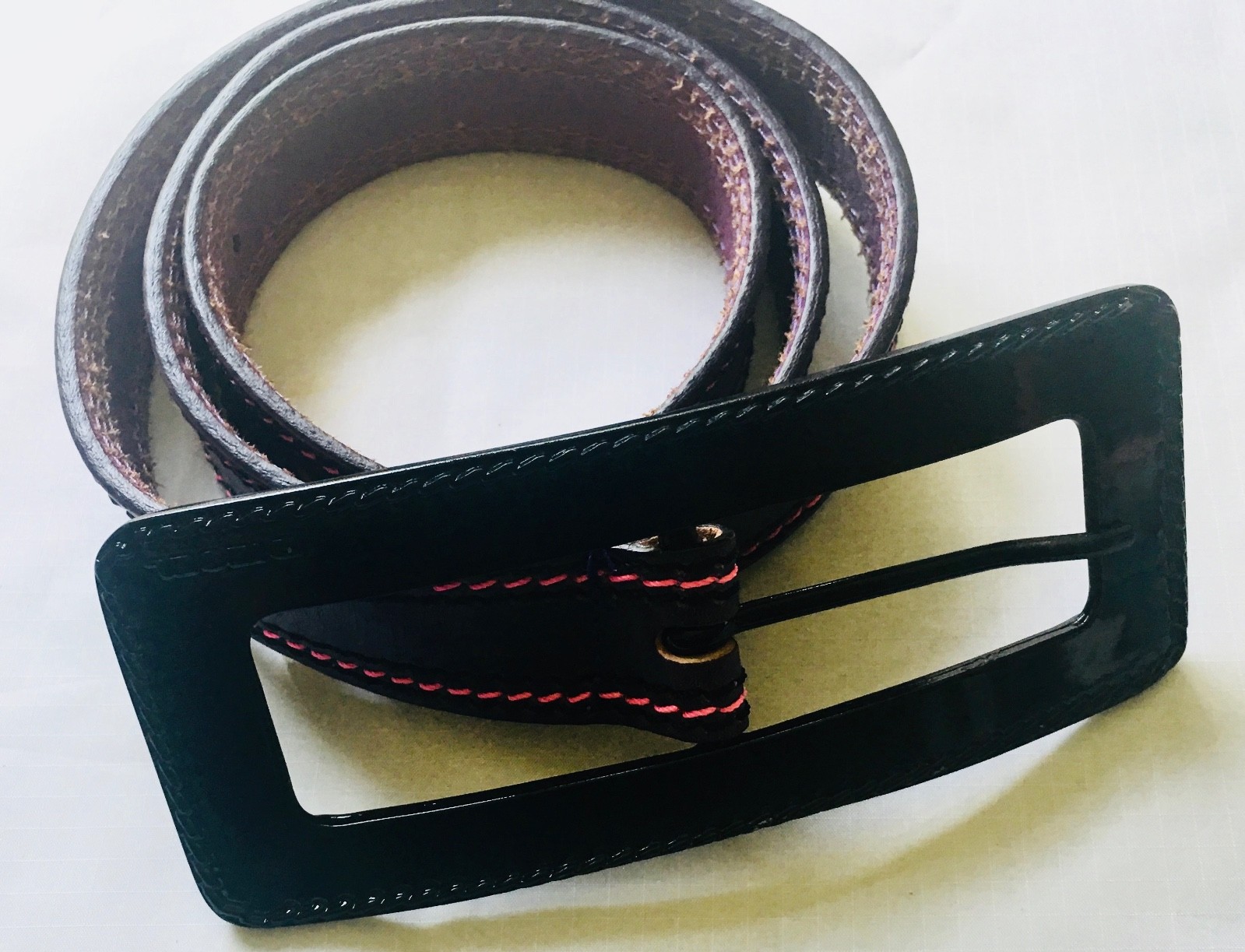 DIESEL: NEW Purple Leather Belt w Pink Stitching & Black Patent Buckle Size 80cm