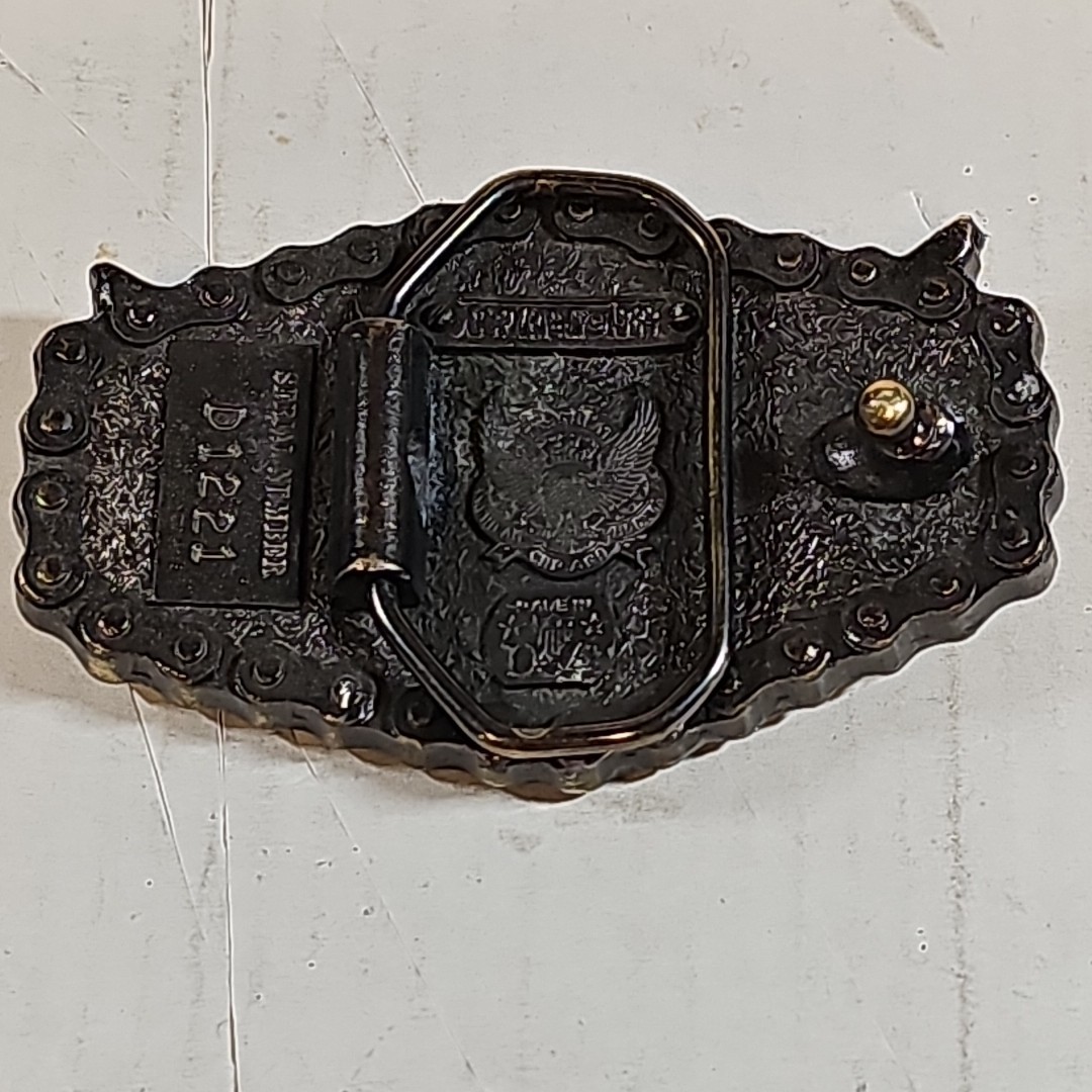 VTG 1983 Great American Buckle Co. Chicago Belt Buckle Enamel Eagle Biker Chain.
