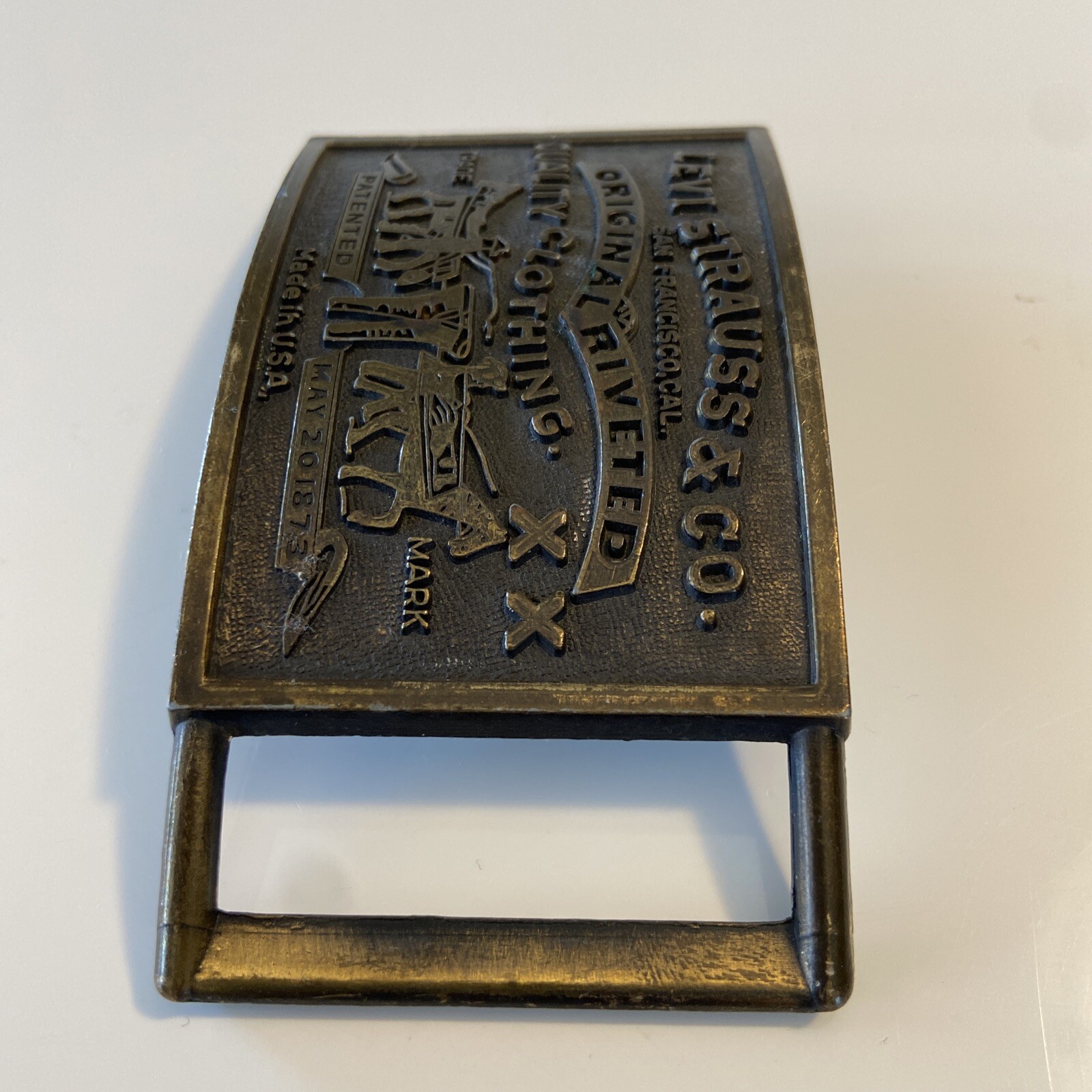 Levi Strauss & Co. Arched Original Riveted Brass Tone Belt Buckle for 40mm Belt