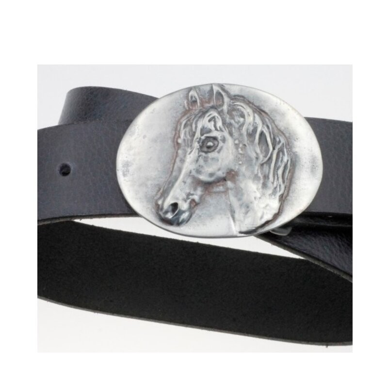Horse Head Belt Buckle With Detailed Design In Antique Silver Finish