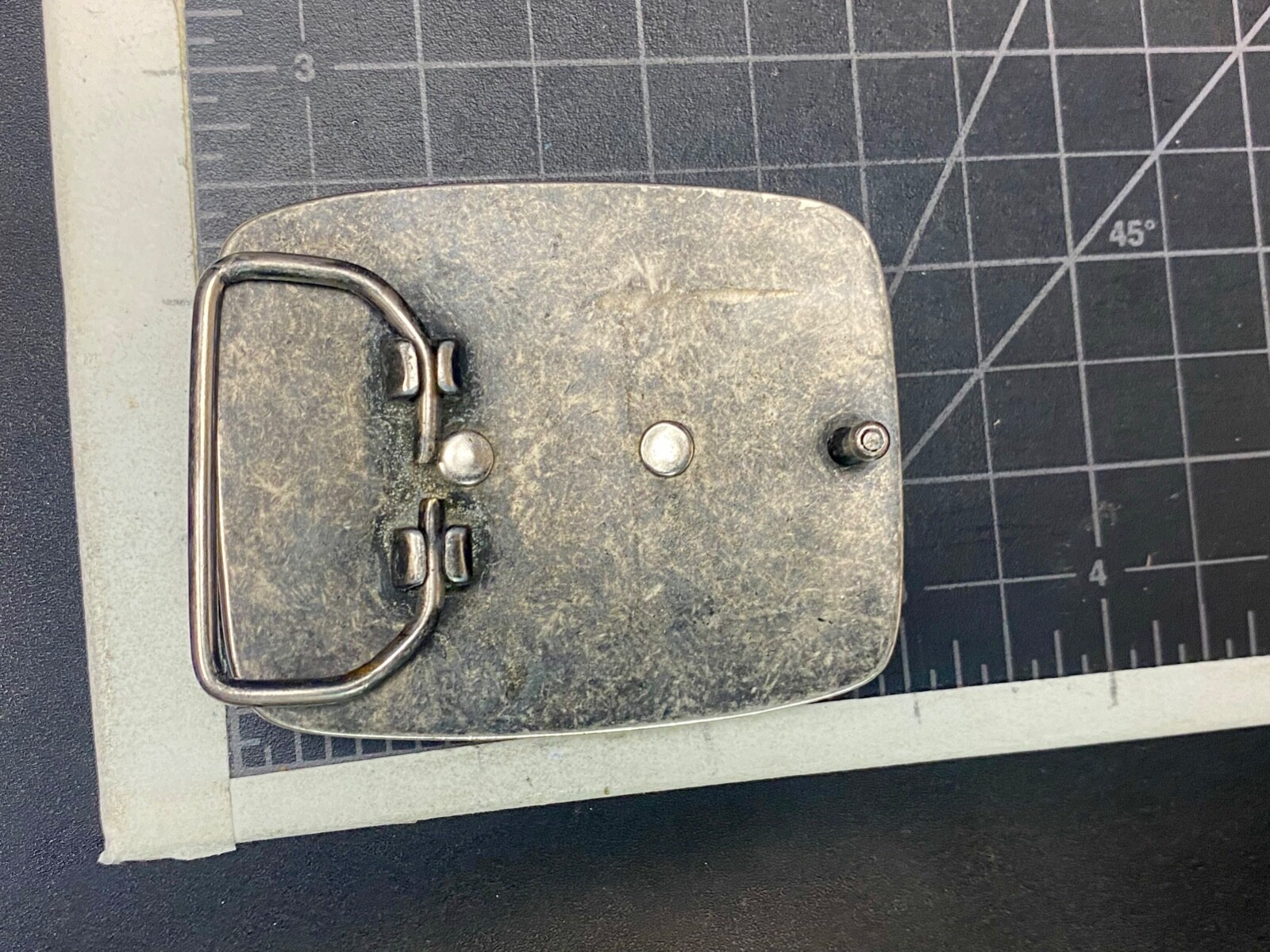Skull – Body Armor Ribbon – unique Vintage Metal Belt Buckle