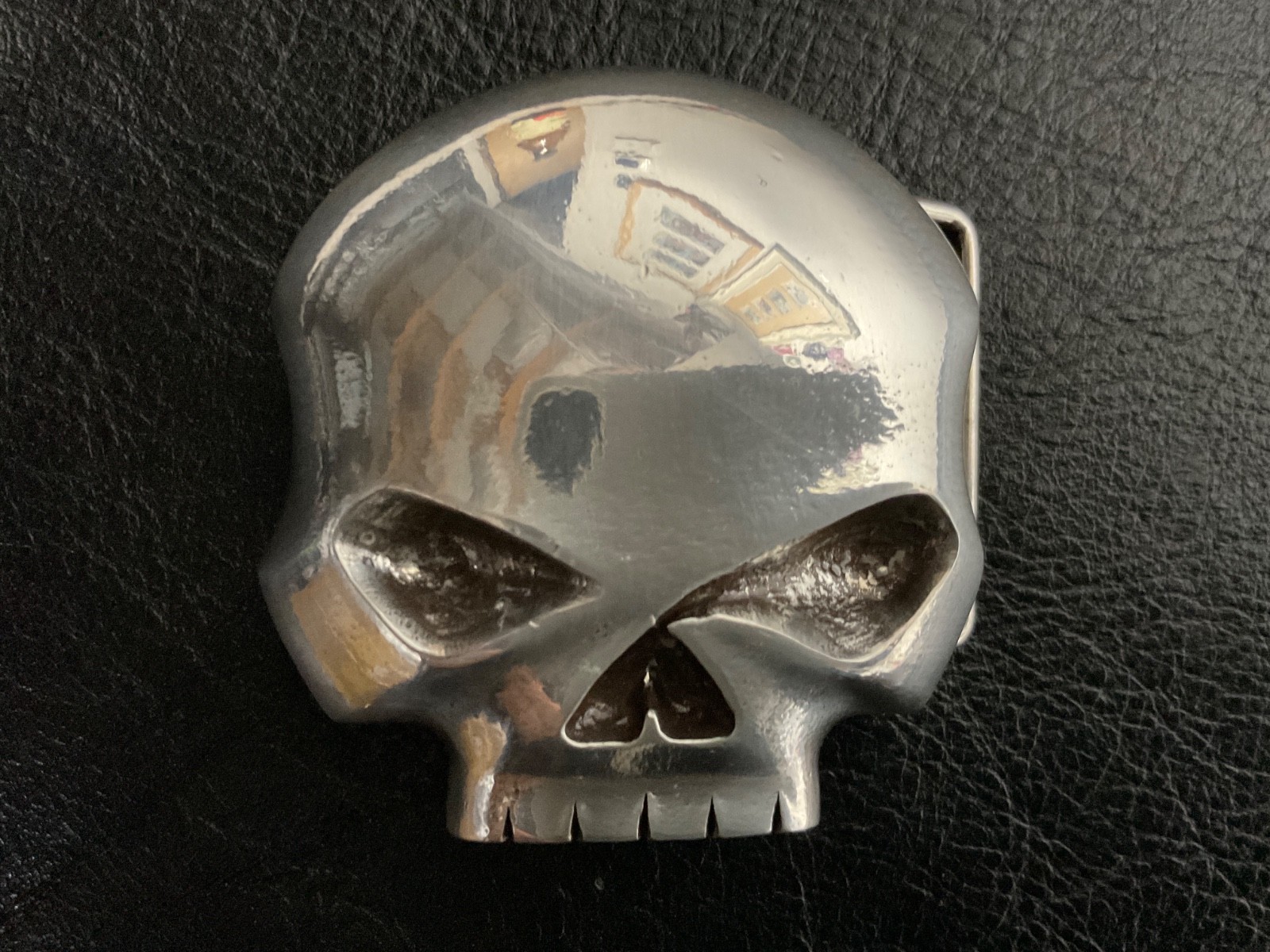 Iconic,Harley-Davidson Willie G skull belt buckle. Silver plaited.#HDMBU10080.