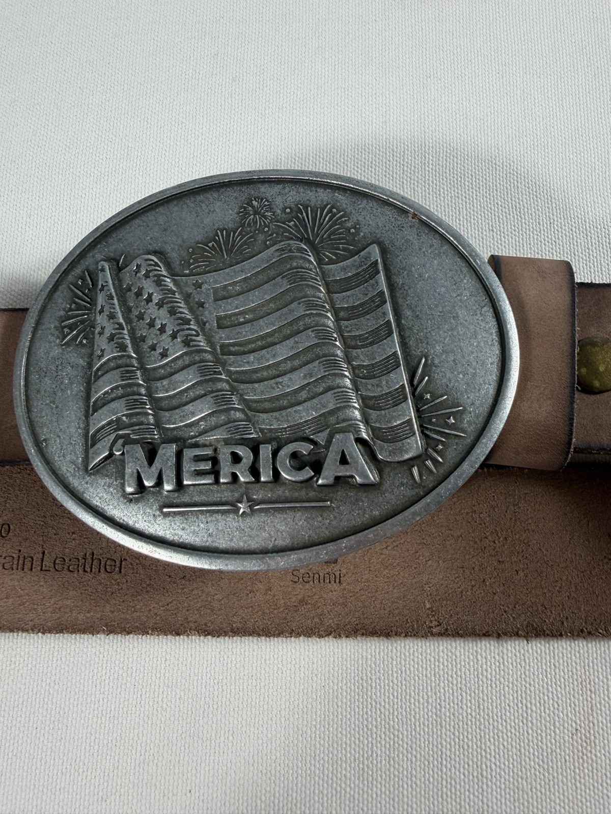 BevBuckle Belt Buckle Mens Brown Leather Merica American Flag USA Western Oval