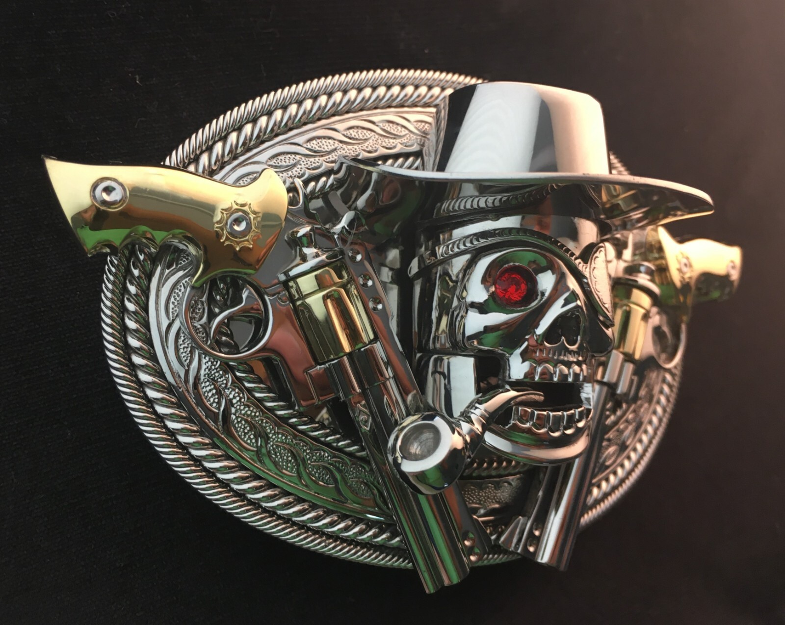 (MADE BY ORDER)BUCKLE HANDMADE STAINLESS STEEL SKULL DOUBLE GUN WITH PIPE