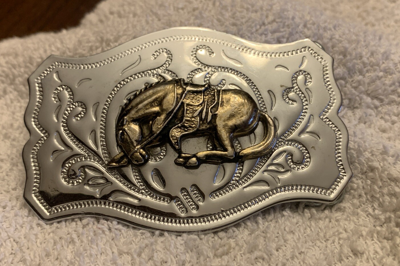 VTG Western Silver Tone Belt Buckle with Brass Tone Bucking Bronco Horse 1970’s