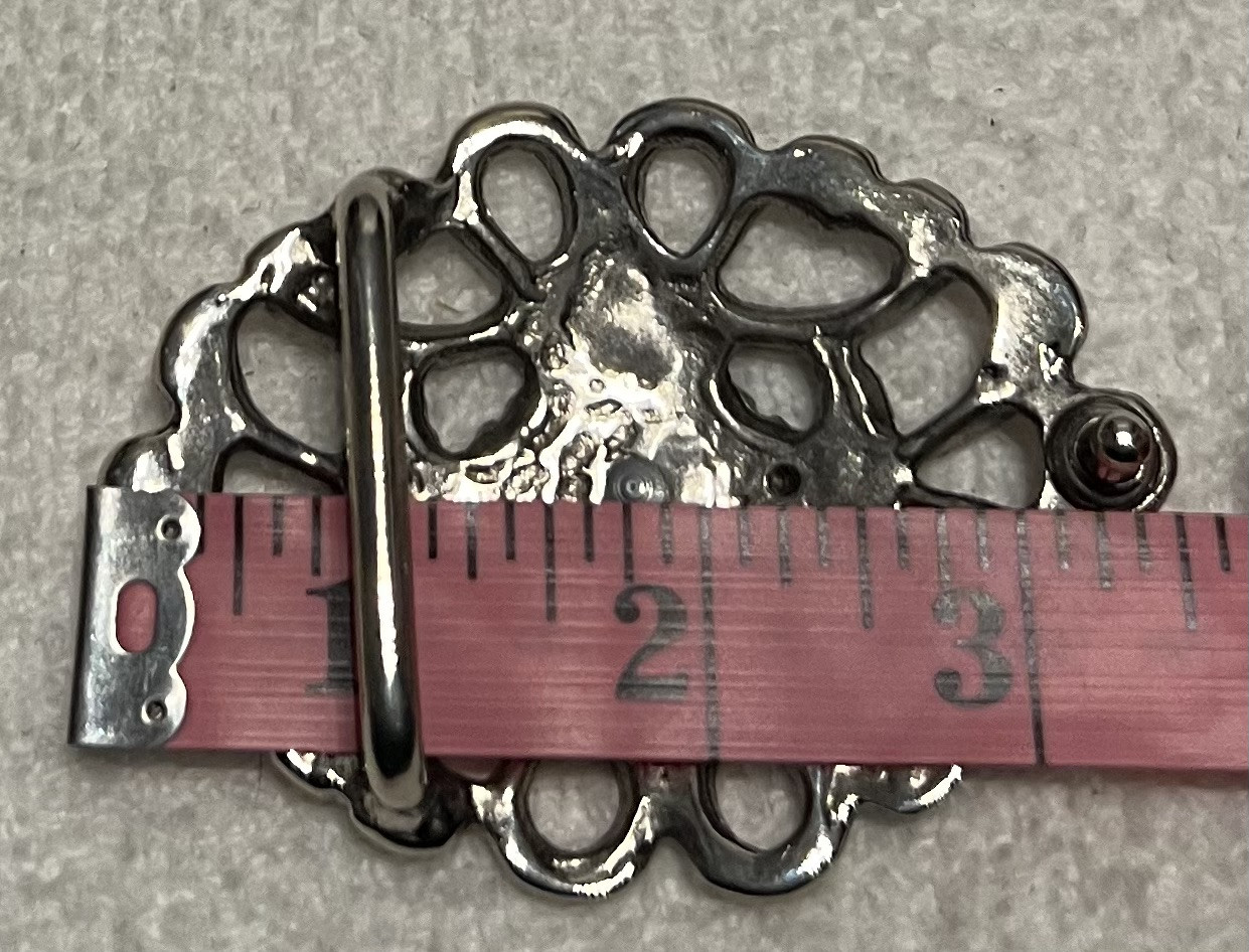 Belt Buckle Pewter Metal Oval Rhinestone Fashion Accessory 3.5” X 2.5” Nice