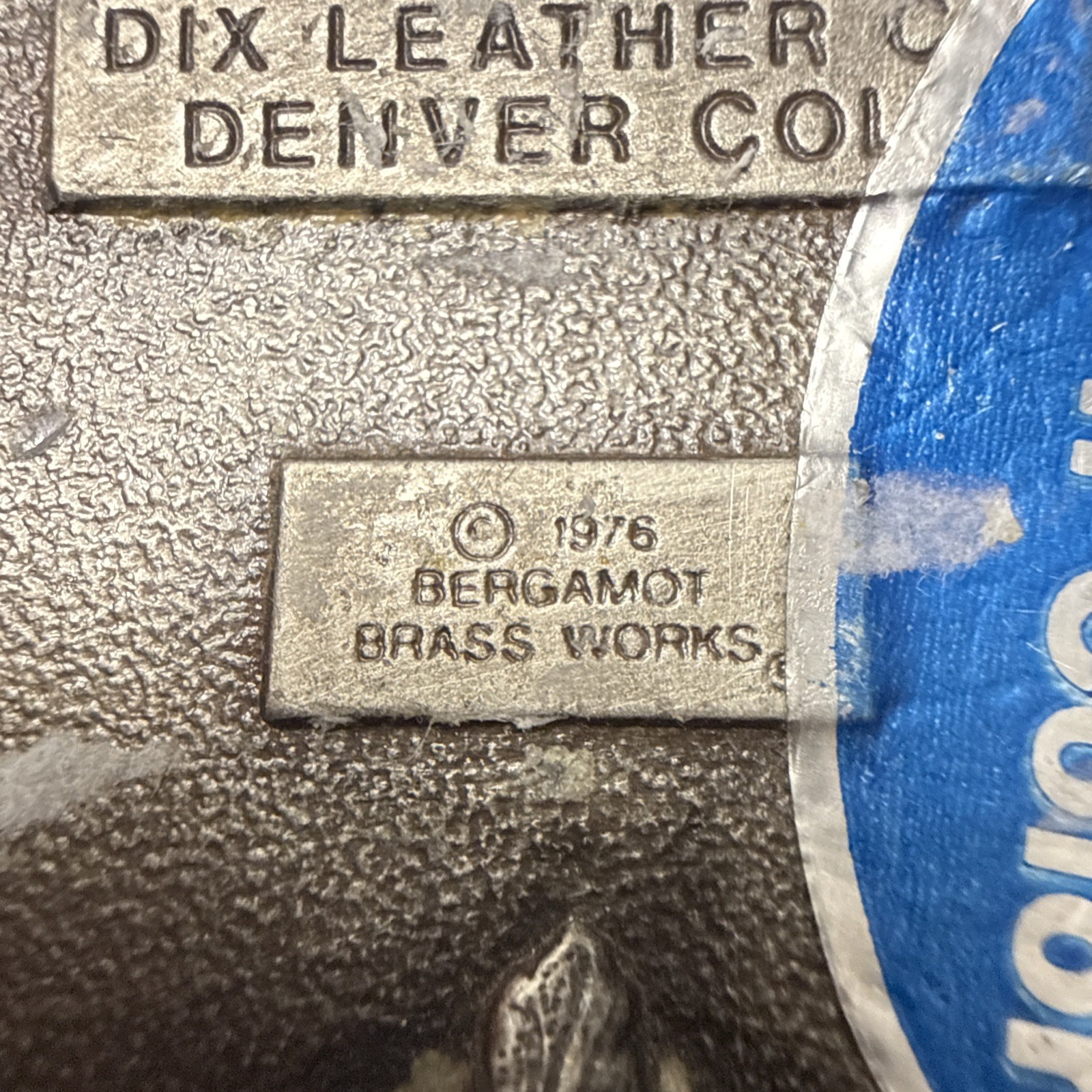VTG 1976  » COLORADO  » BERGAMOT Brass Works Enamel DIX Leather BELT BUCKLE – NICE