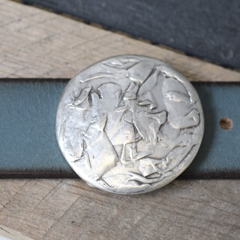Round Belt Buckle With Irregular Vintage Patterns, Stylish Accessory