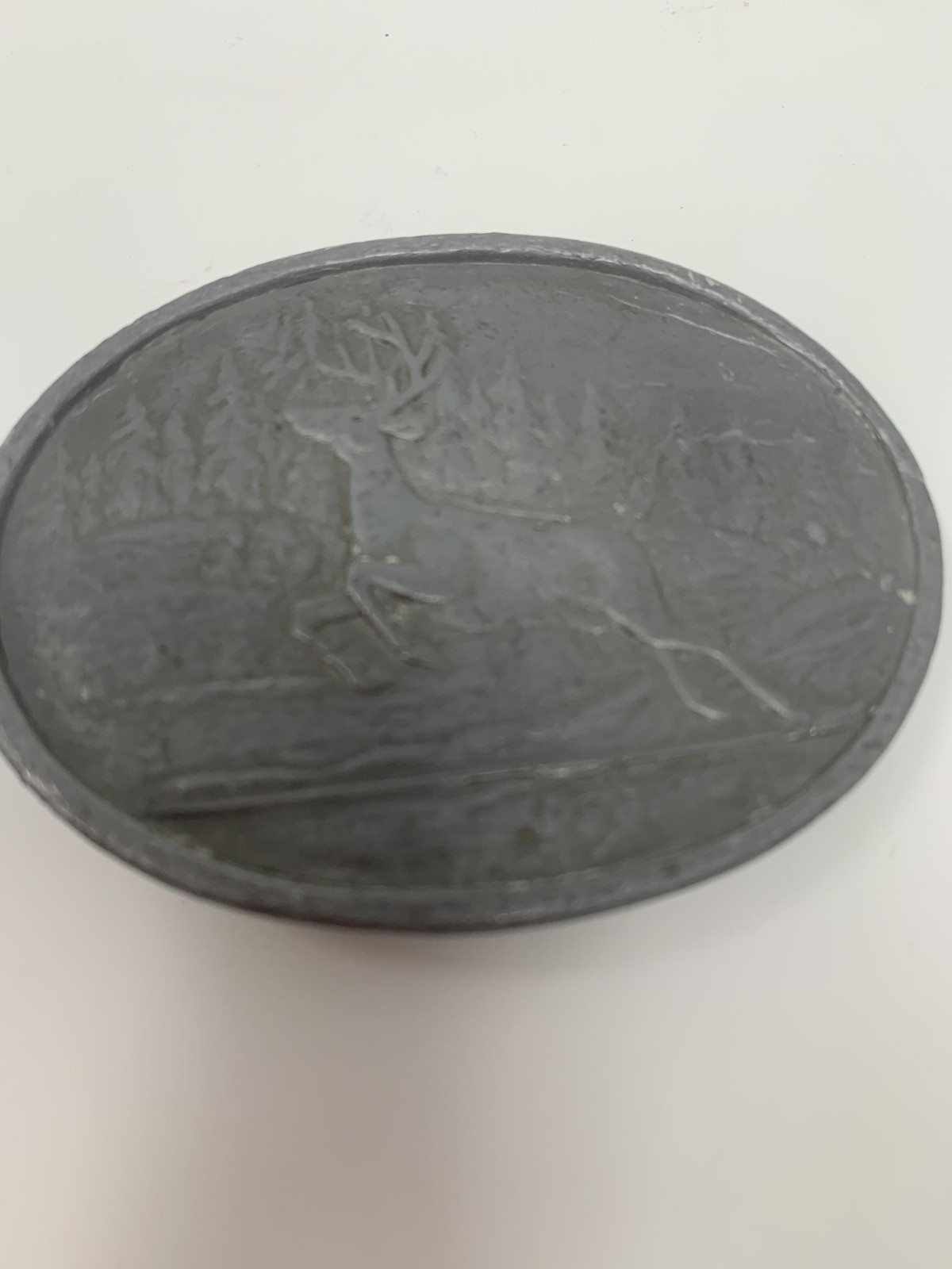 Vintage Pewter Deer Belt Buckle Oval Wildlife Outdoorsman Forest Scene Western