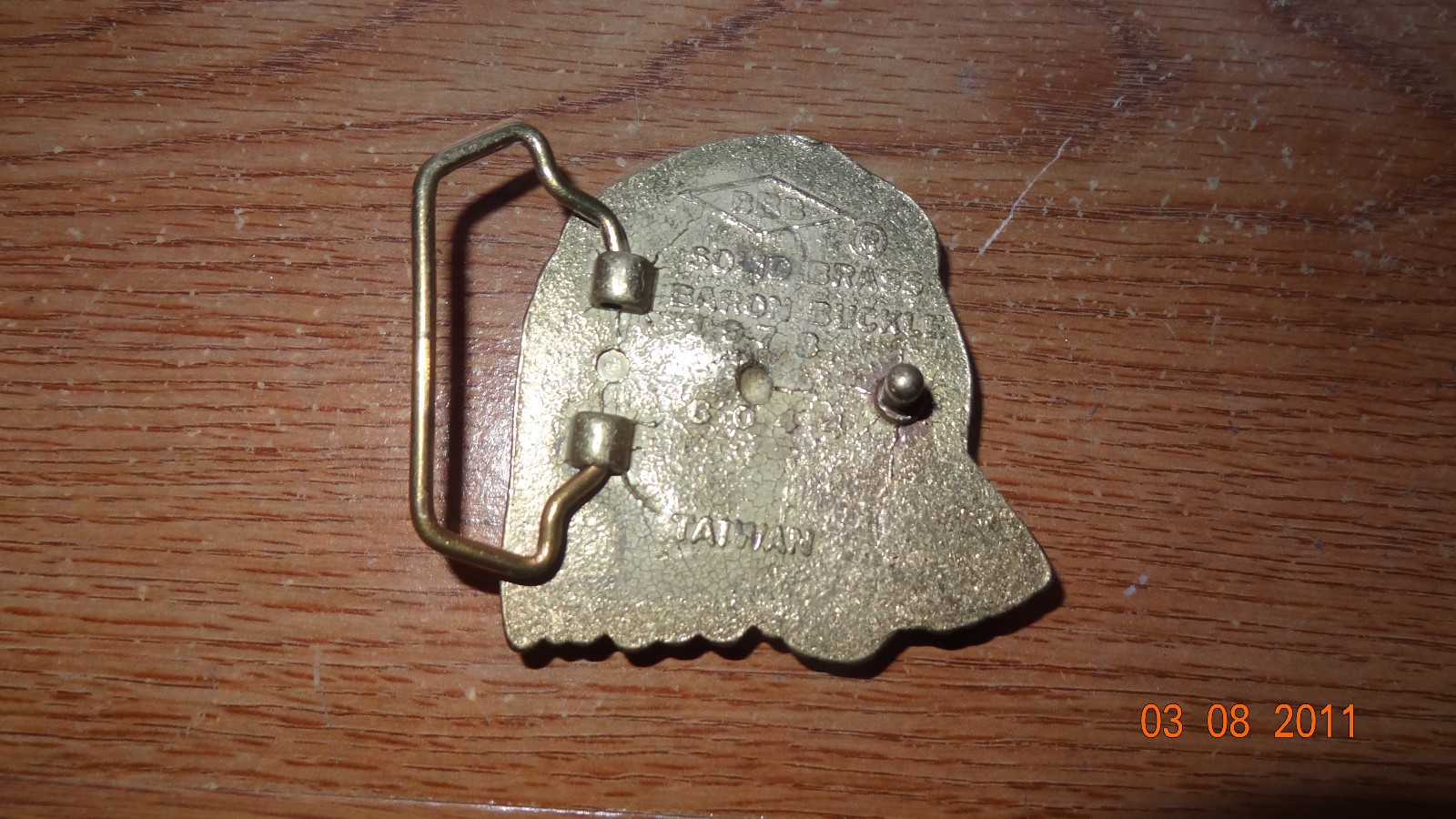 VINTAGE EAGLE HEAD SOLID BRASS BELT BUCKLE BARON 1978 NEW GOLD COLORED