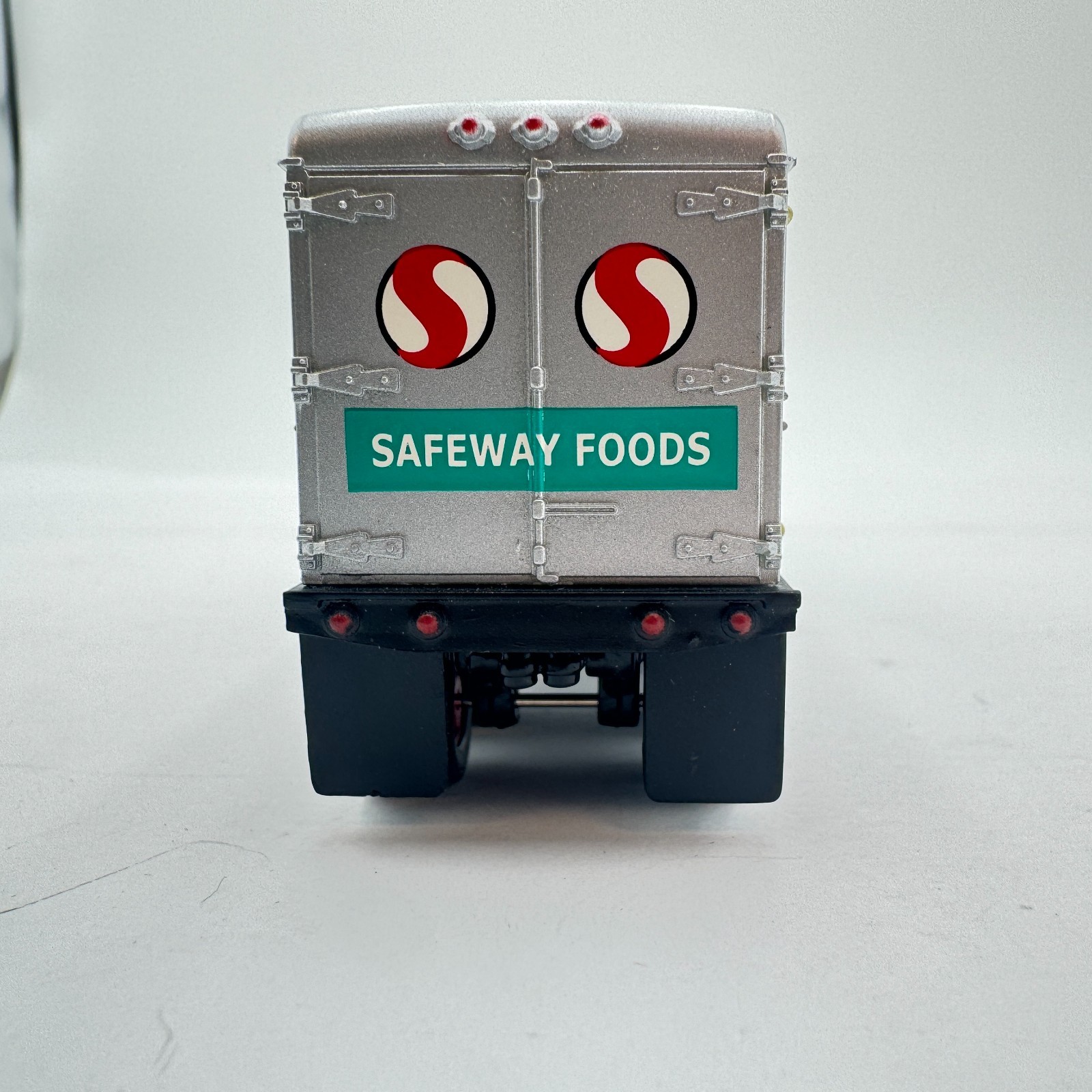 CWM USA Truck 1:87 HO Safeway Foods Strores Inc. Refrigerator TM IH RARE HTF