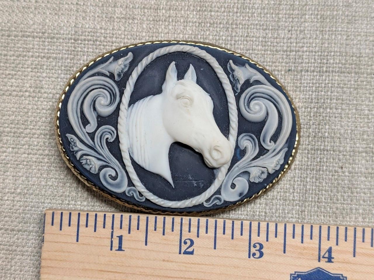 vintage CAMEO belt buckle HORSE handcrafted INCOLAY STONE carved WESTERN cowboy