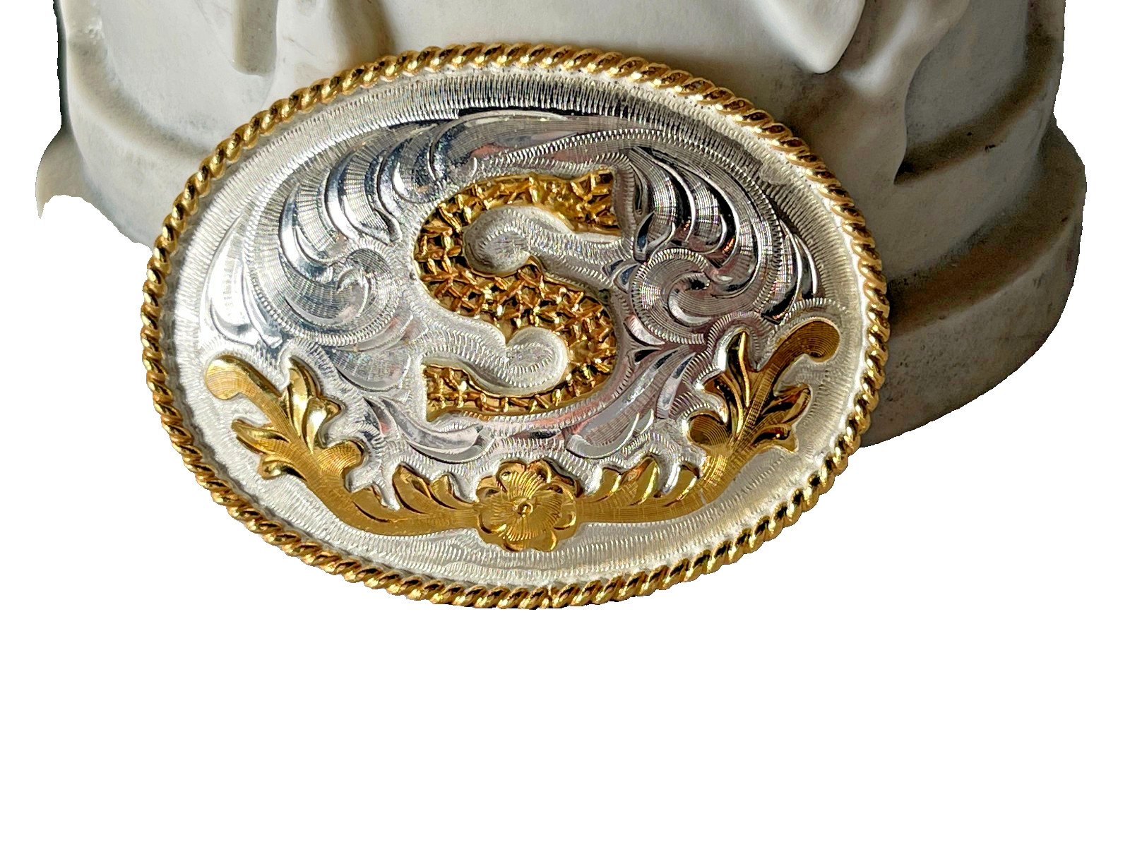 Western Initial Belt Buckle 3.5 x 2 5/8 in Oval S Silver Engraved Gold 1.75
