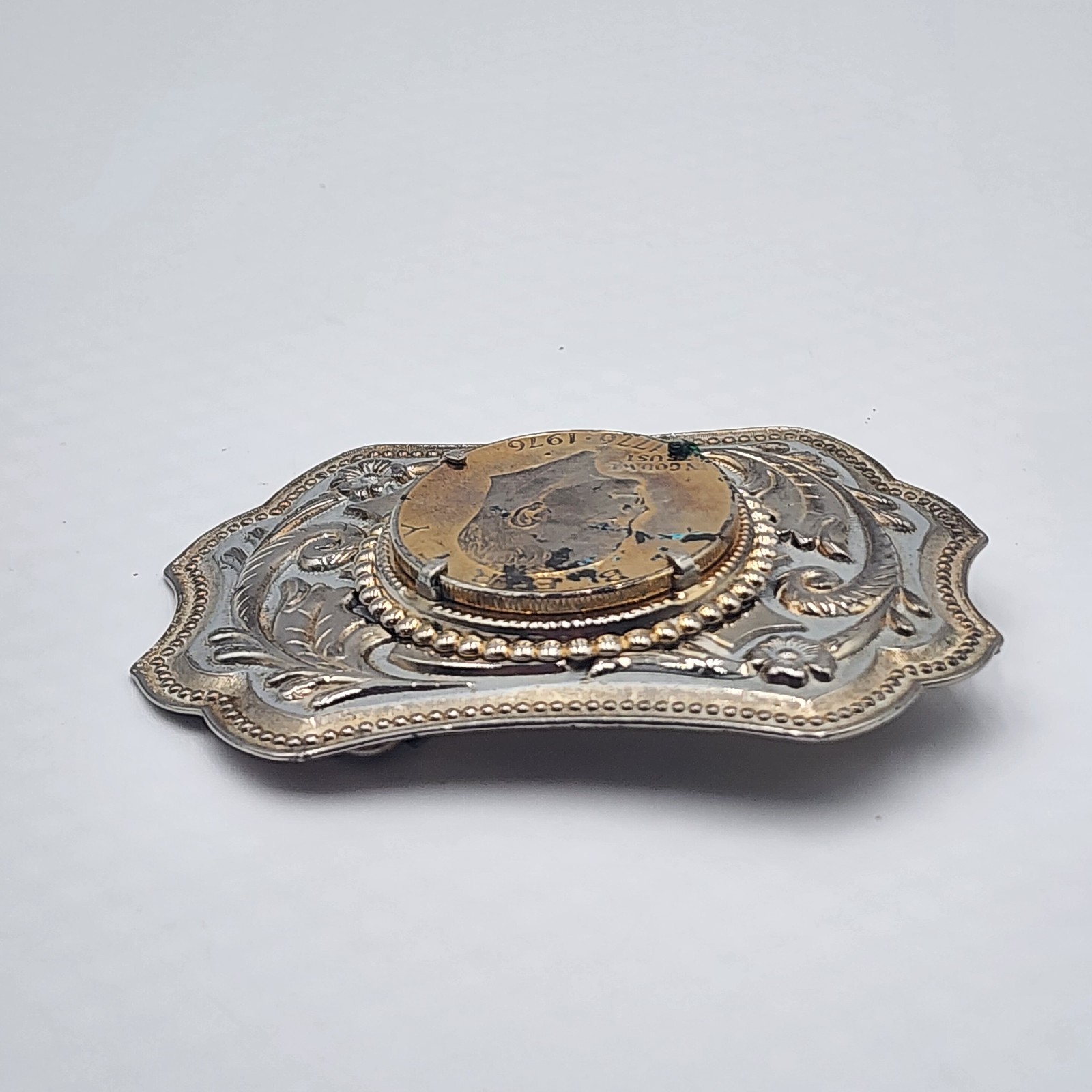 Vintage Eisenhower Dollar Belt Buckle 1776-1976 Bicentennial Gold Silver Tones