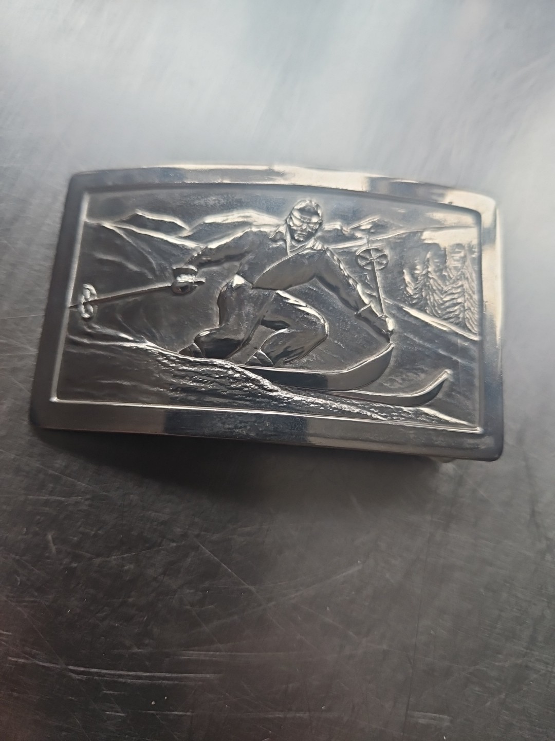JUSTIN BELT CO. FORT WORTH TEXAS Vintage Skiing Silver Tone Belt Buckle