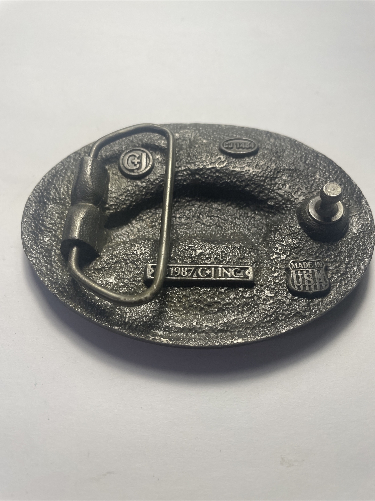 1987 BELT BUCKLE VINTAGE PIG IN PIGPEN C&J INC. MADE IN USA Farmers Farming Hog