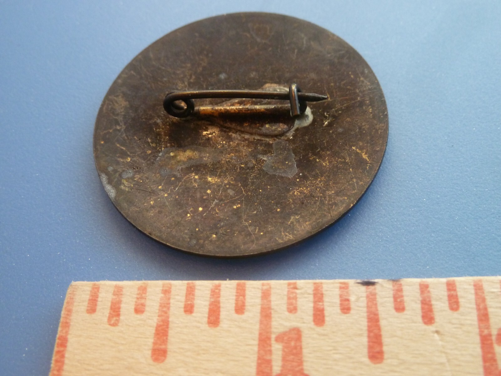 VINTAGE ORIGINAL INDIAN MOTORCYCLE PIN BADGE NOT A MODERN MADE IN CHINA REPOP