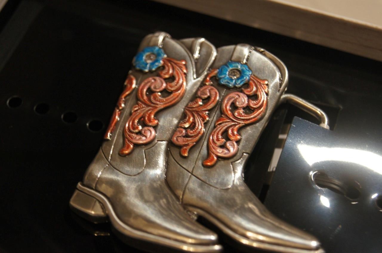 Blazin Roxx Belt Buckle Cowgirl Boots Silver tone 37937