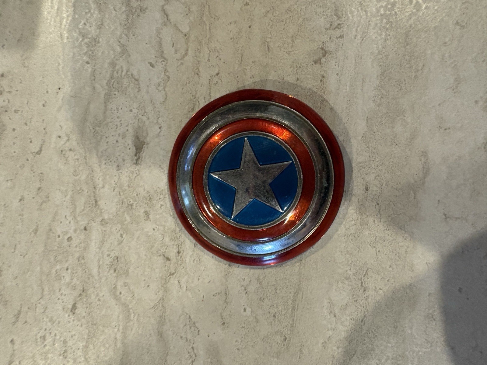 Captain America Shield Avengers Superhero Metal and Enamel Belt Buckle