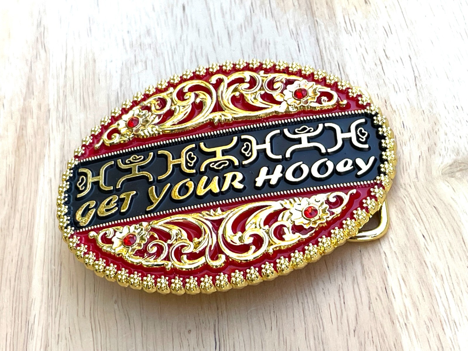 Western Buckle Gold Black Red Cowboy 4×3 for 2 » Hooey Buckle Hebilla Vaquero