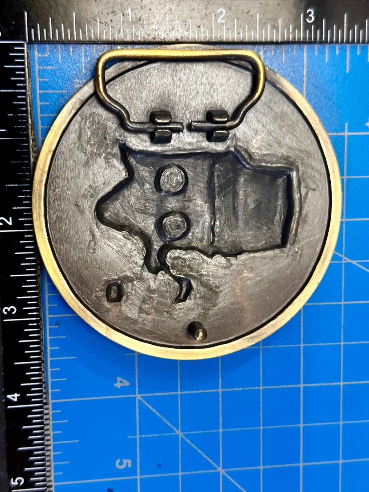 Louder Than Thunder Seven 2 Skull Head Hat Crossbones Gothic Punk Belt Buckle