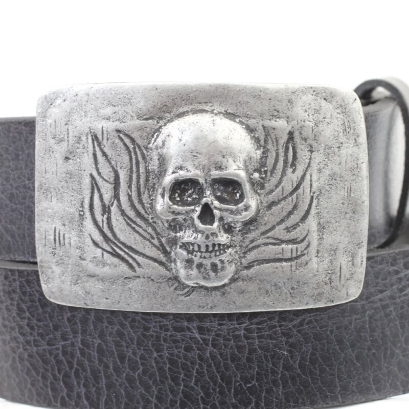 Belt Buckle Skull, Skull on Fire, Dark Silver