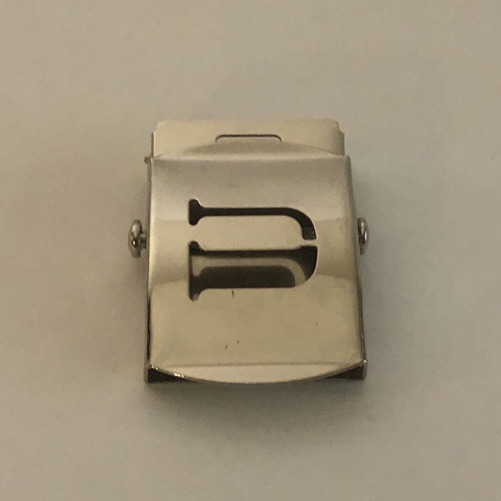 Silver/Chrome U Initial Letter Belt Buckle