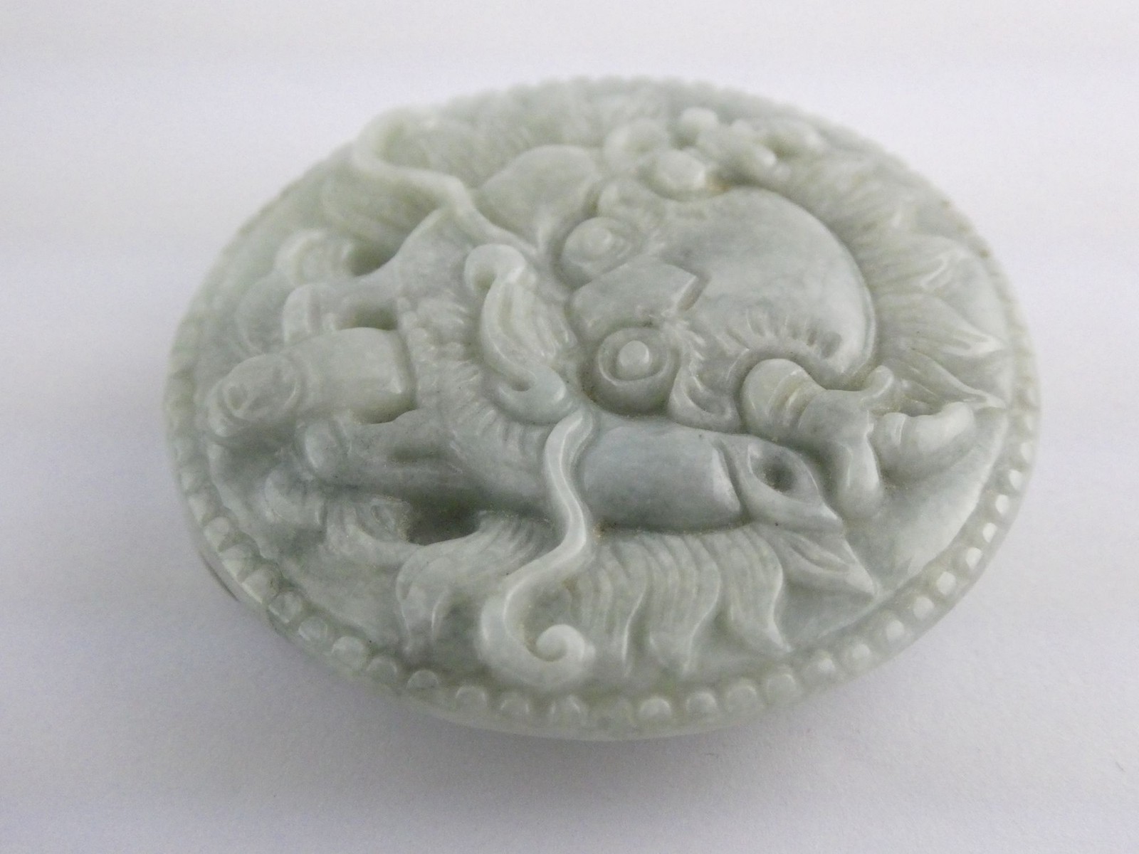 Light Green Jade Carved Dragon Head Foo Dog Belt Buckle 42g 52.05mm Fits 1.5 In