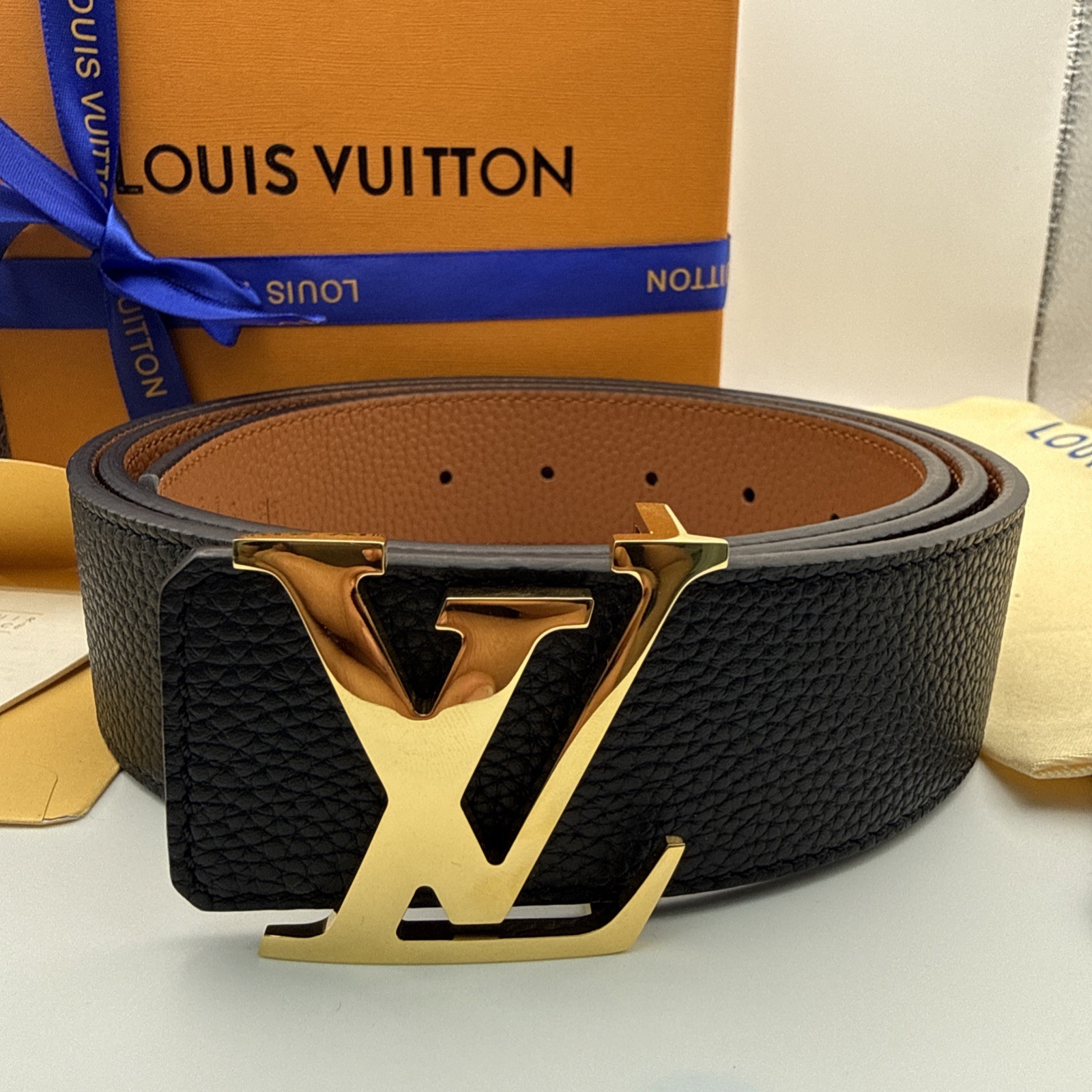 Louis Vuitton Belt M9151 Black Leather 434506