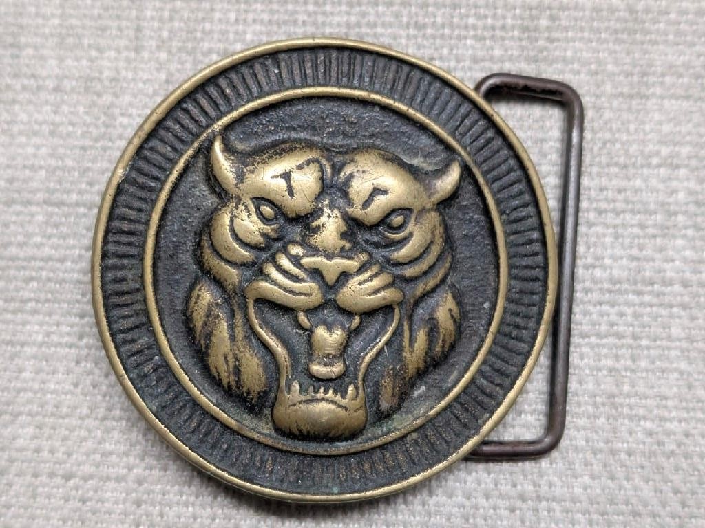 vintage 1970s belt buckle TIGER jaguar SOLID BRASS automobile CAT western cowboy