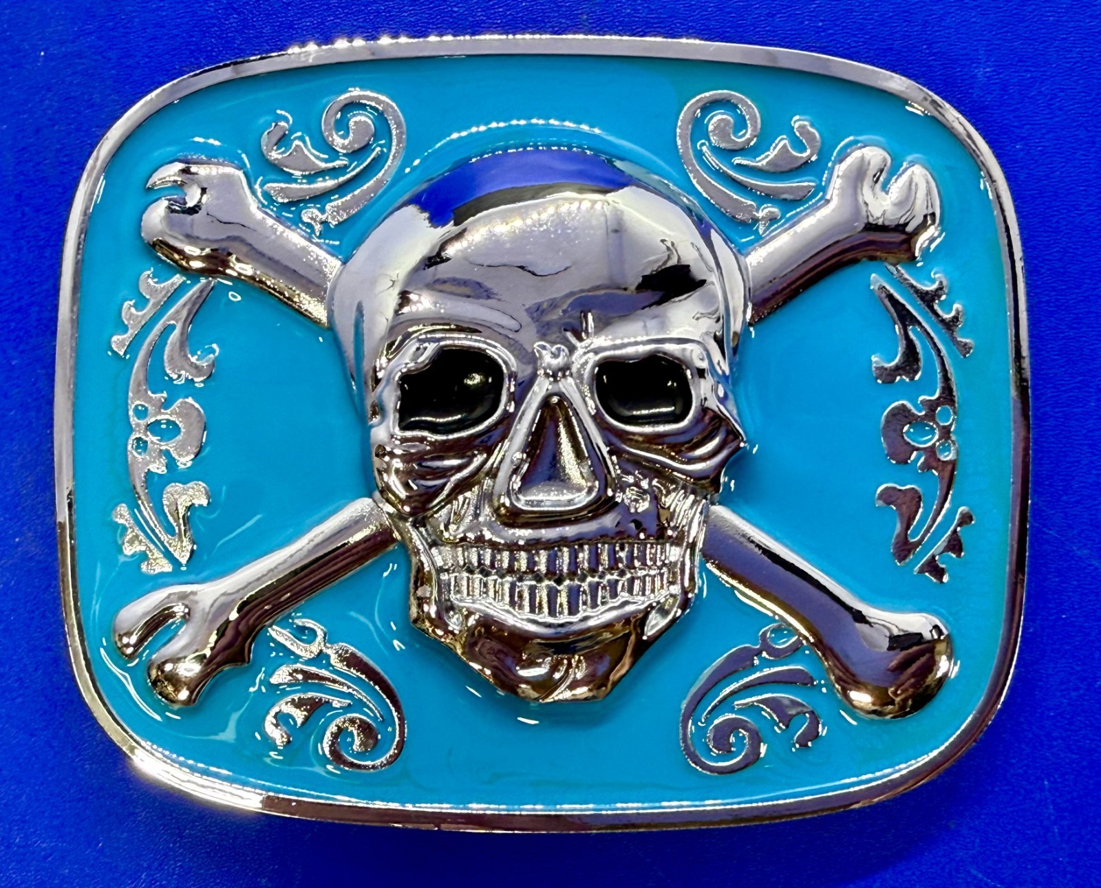 Jolly Roger Pirate Skull Head & Crossbones Blue Enamel Colored New Belt Buckle