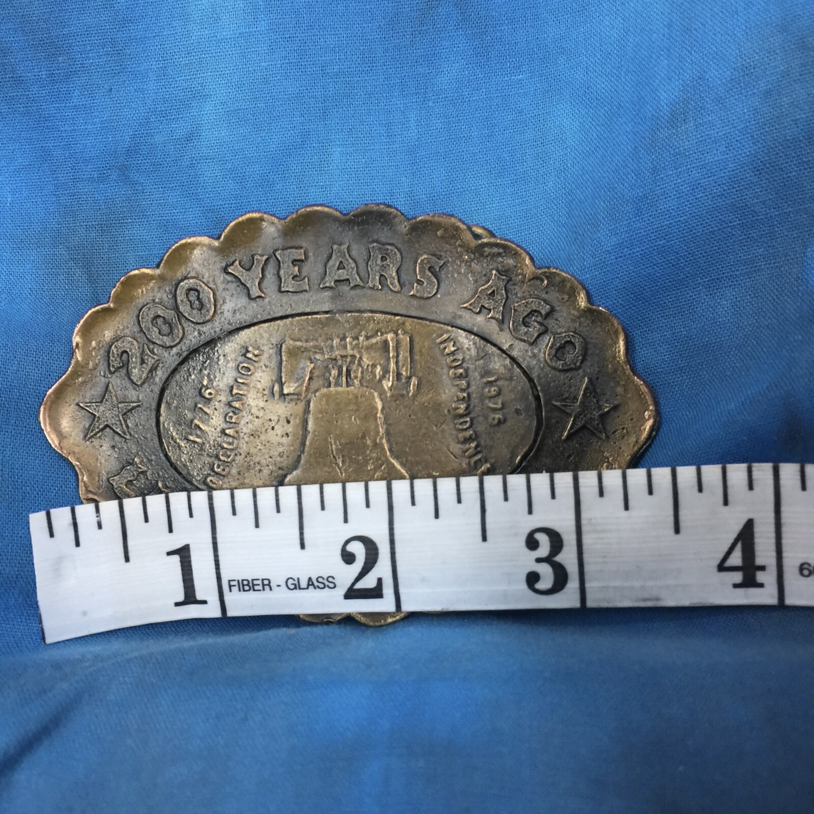 vtg 1976 LIBERTY BELL BICENTENNIAL 1776 BELT BUCKLE 70s philadelphia