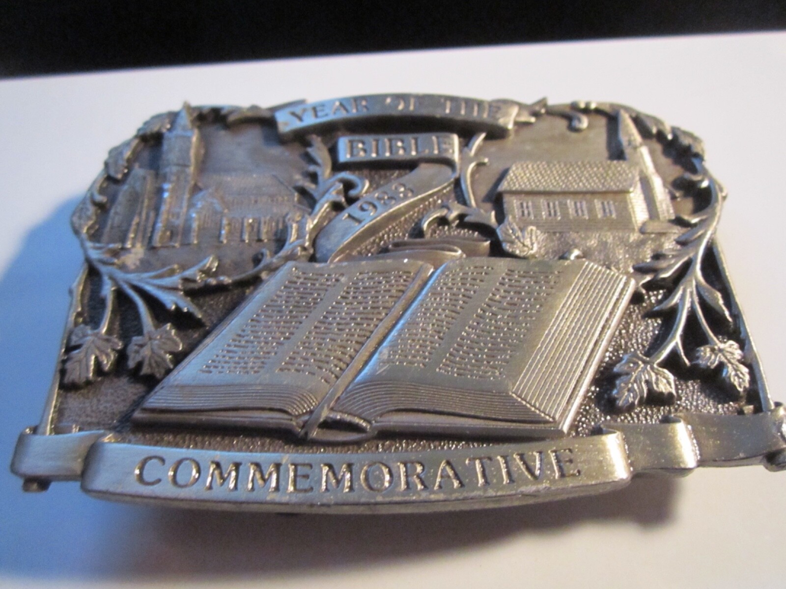 BERGAMOT YEAR OF THE BIBLE THEME BELT BUCKLE LIMITED EDITION 4/10,000- GW-14
