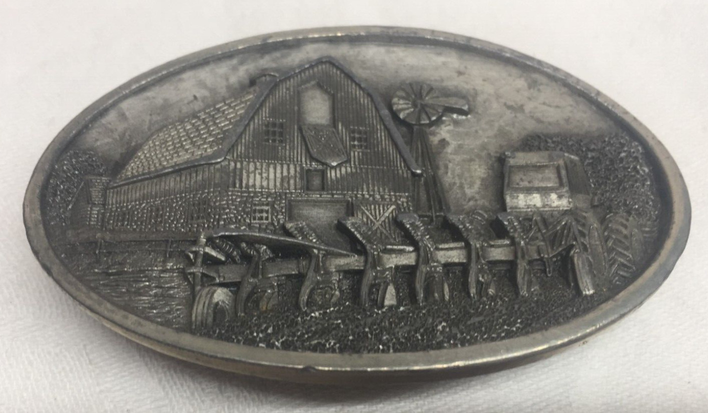 RANCH FARM HORSE STABLE BARN MENS * 1984 BERGAMOT BRASS WORKS BELT BUCKLE * USA