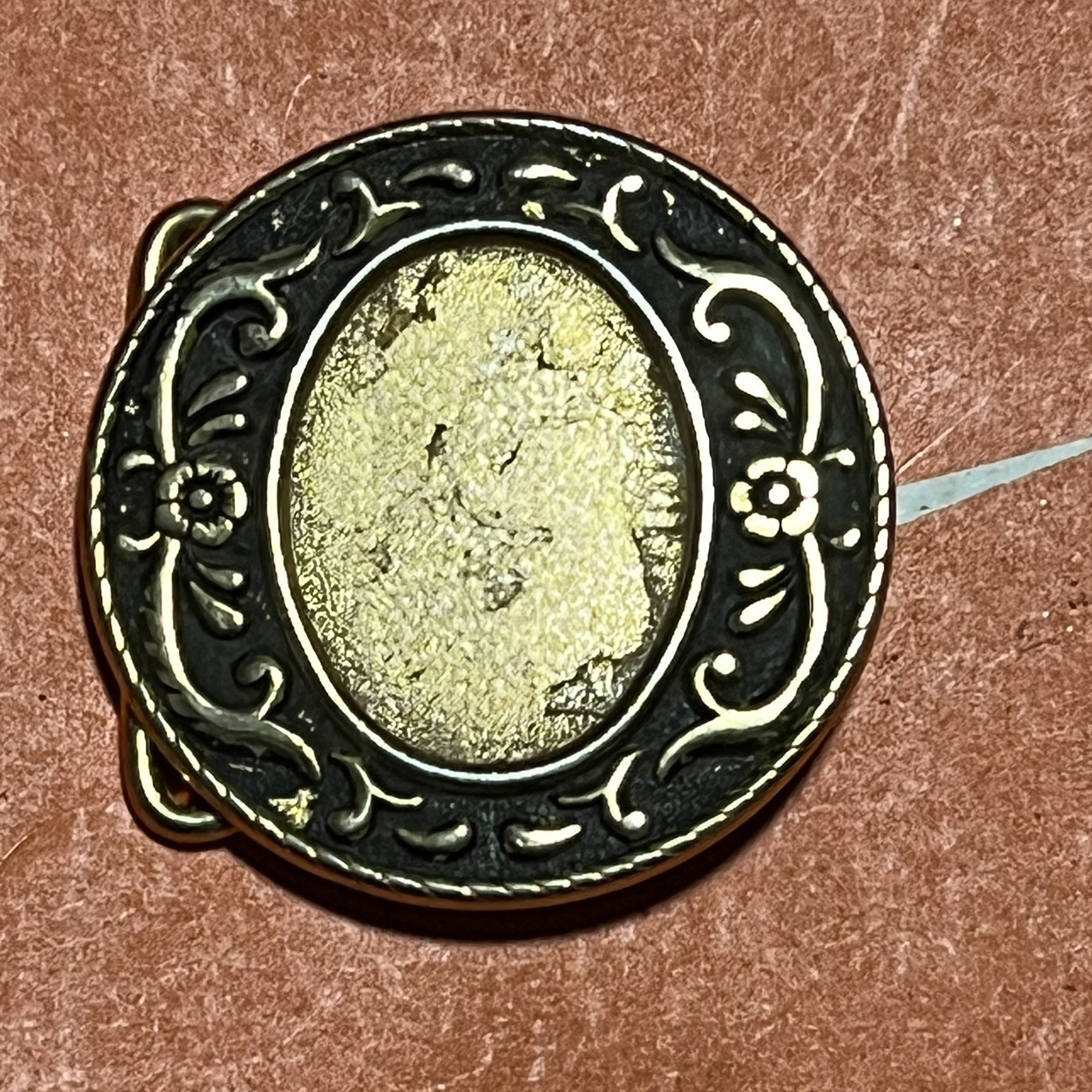 VTG Ornate Floral Filigree Gold Tone Round Belt Buckle Western Boho 2.25&Prime; B21
