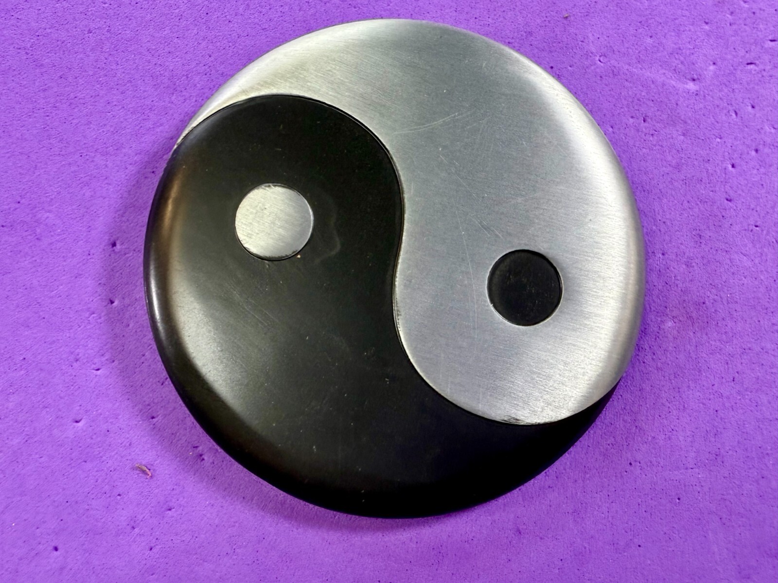 Yin Yang Symbol Chinese Philosophy Duality New Grey & Black Color Belt Buckle