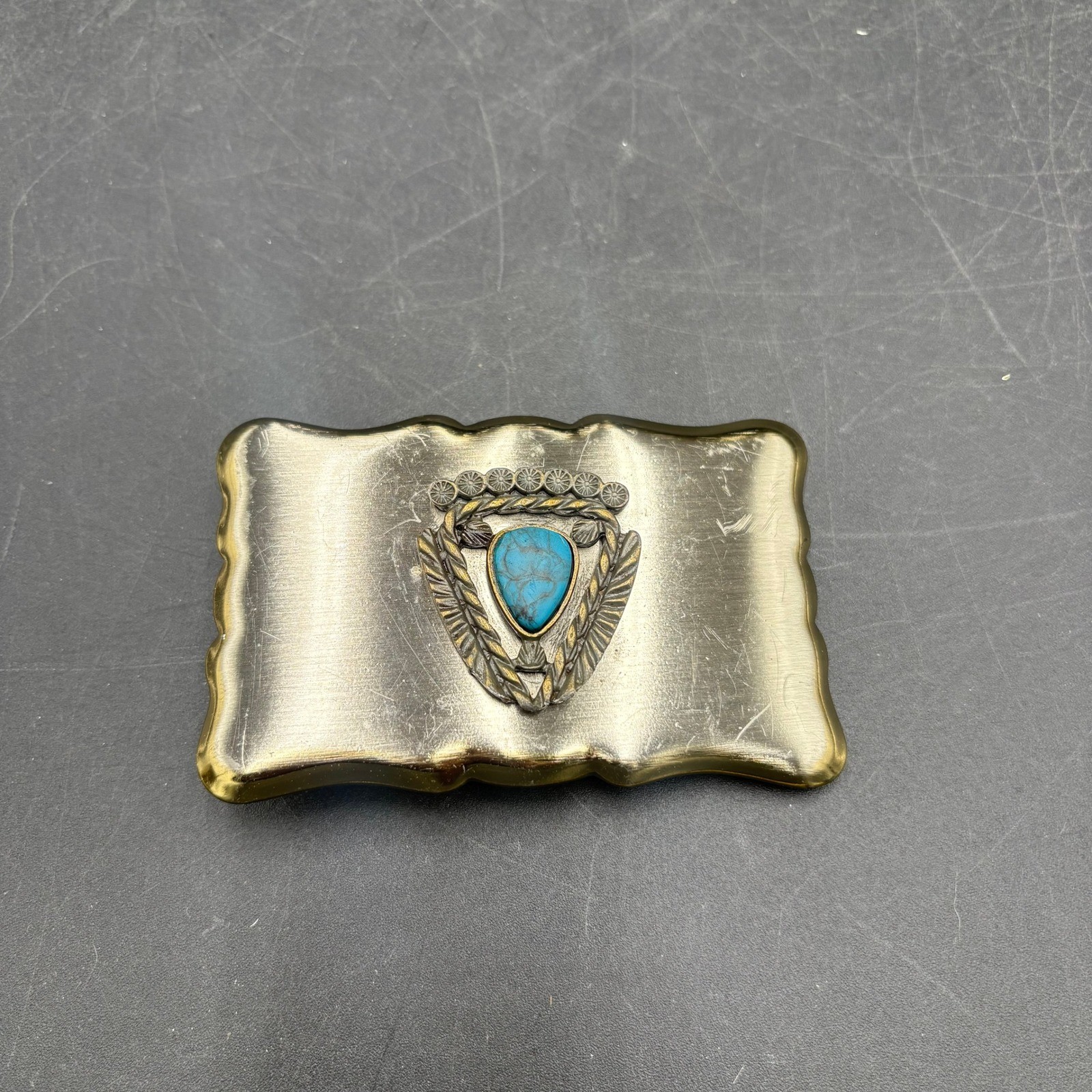 Vtg Native American Theme Belt Buckle Faux Turquoise Scalloped Edge Southwestern