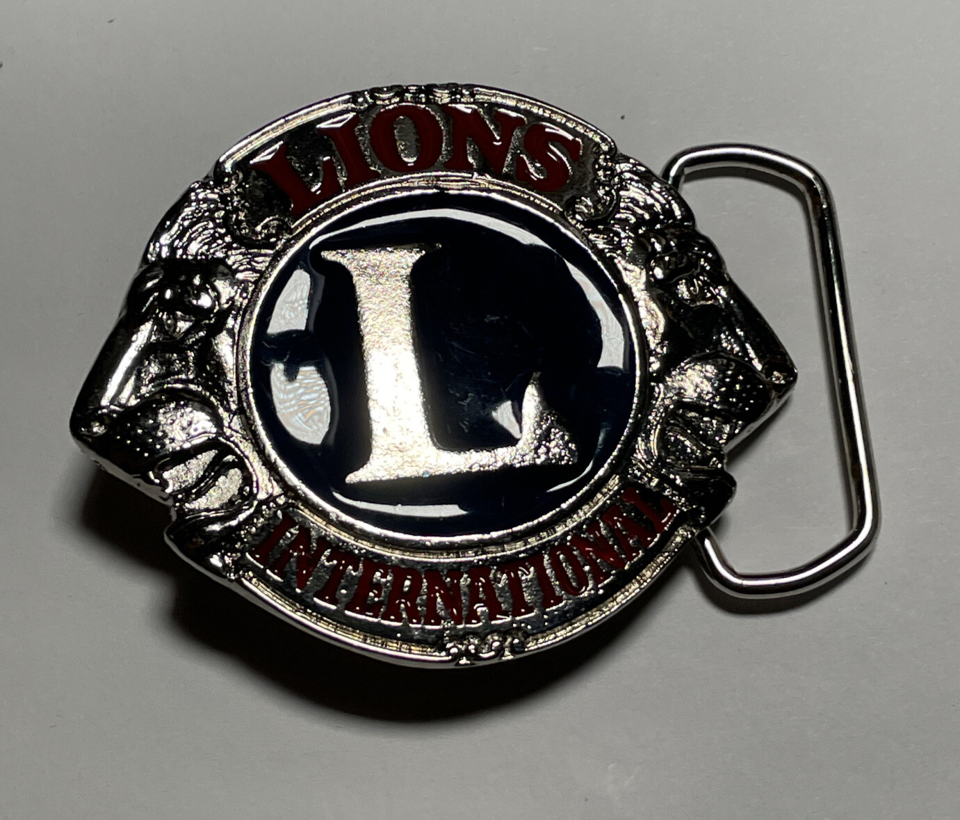 Vintage Lions International Lion&rsquo;s Club Belt Buckle 2011 Red Blue Silver Head