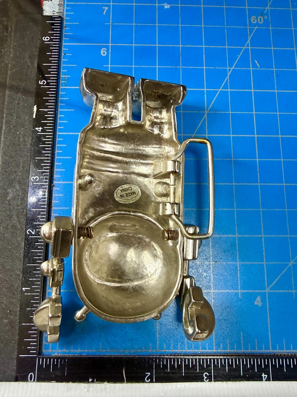 Outer Space Suit Alien Astronaut Chrome Figural Moving Arms Toy Like Belt Buckle