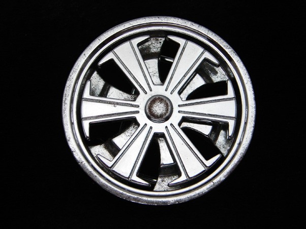 RB01101 REALLY COOL **SPINNING RIM** CAR & AUTO BELT BUCKLE