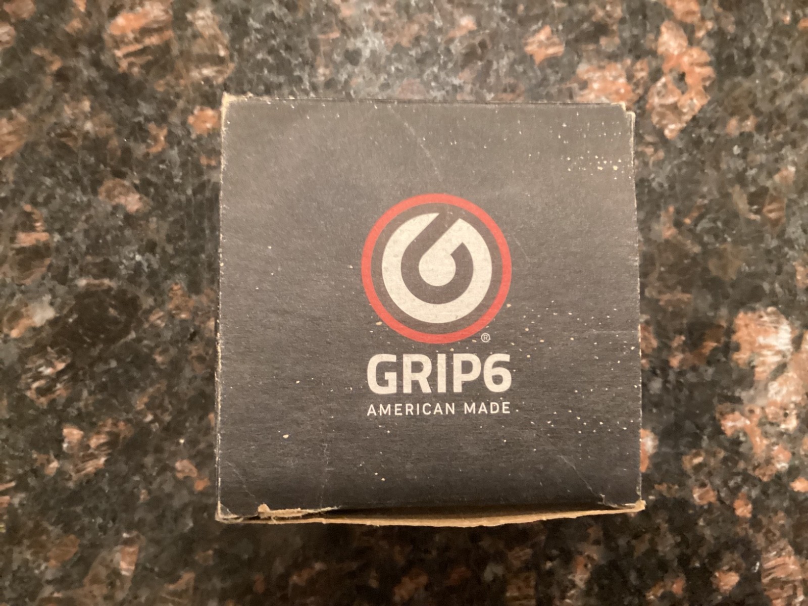 Grip6 36 inch gun medal casual W/ Grey Buckle w/ strap. New 1,75 Width