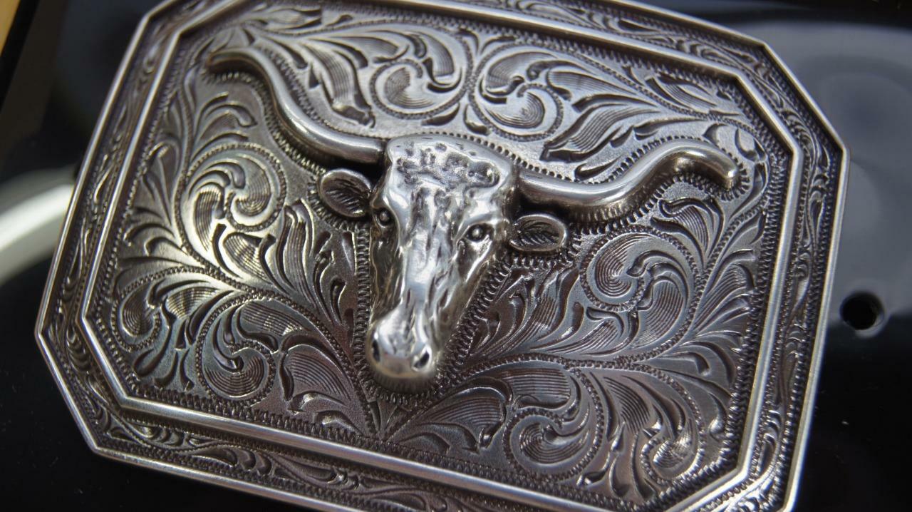 Ariat Western Rectangle Smooth Edge Longhorn Silver Belt Buckle A37008