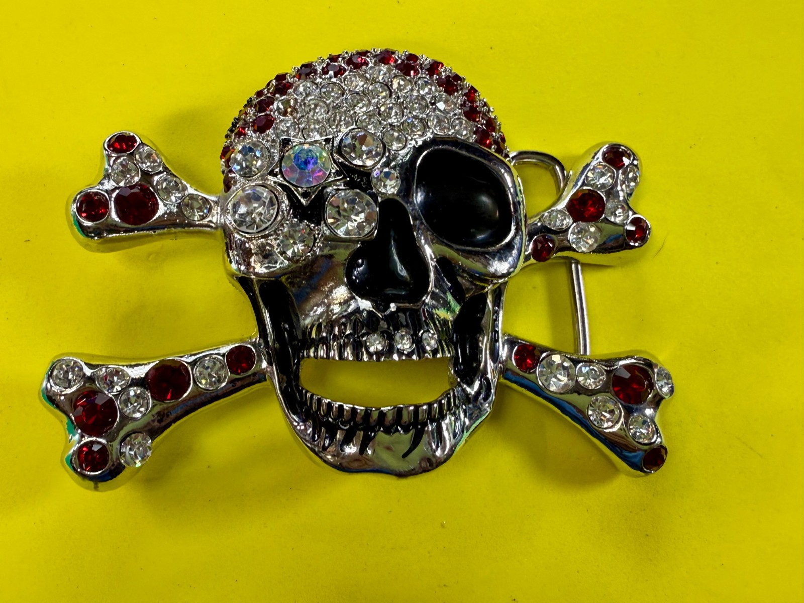Pirate Skull Head Crossbones Red Clear Rhinestone Covered Costplay Belt Buckle