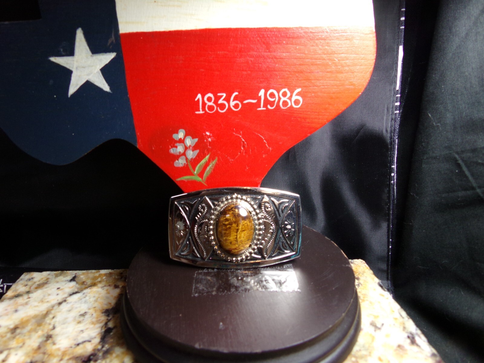 Men&rsquo;s Small Belt Buckle & Genuine Tiger Eye Stone 1 5/8&Prime; X 1 5/8&Prime; fits 1&Prime; Belt