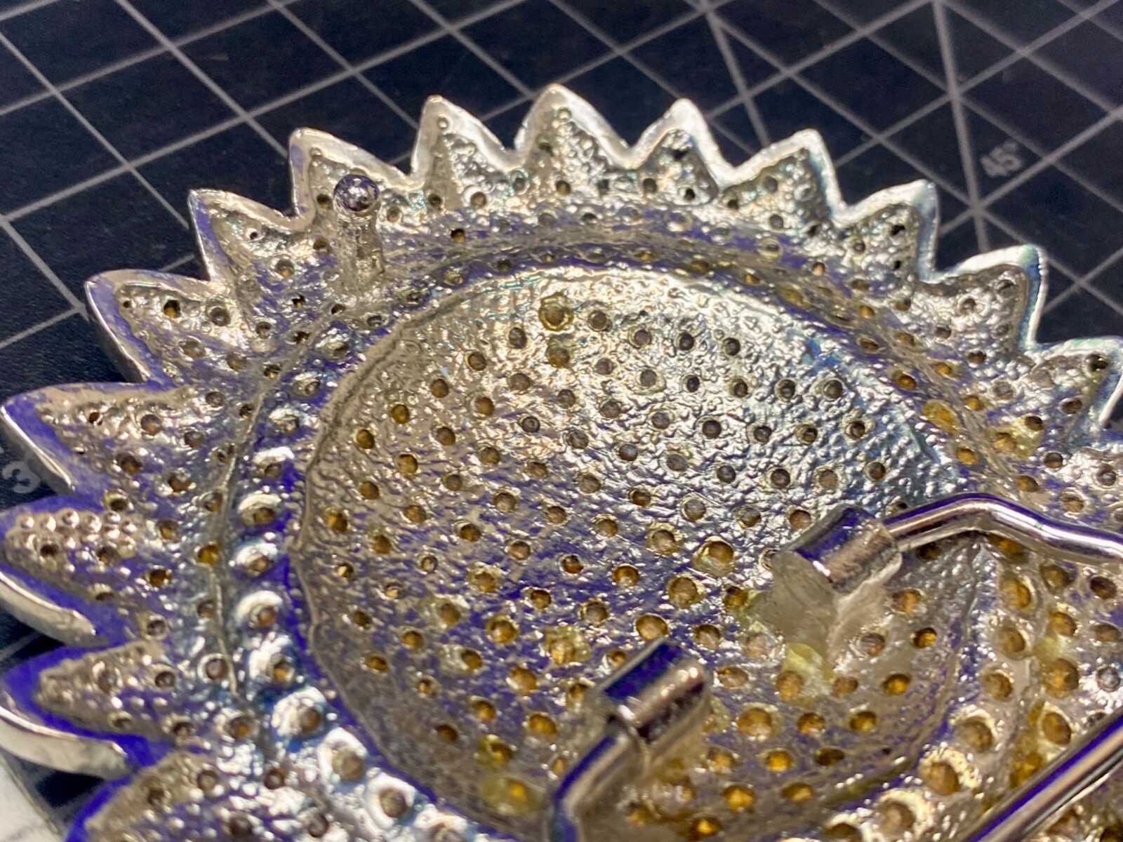 A Blue Green Sea Of Rhinestones – Starburst Cutout Vintage Belt Buckle