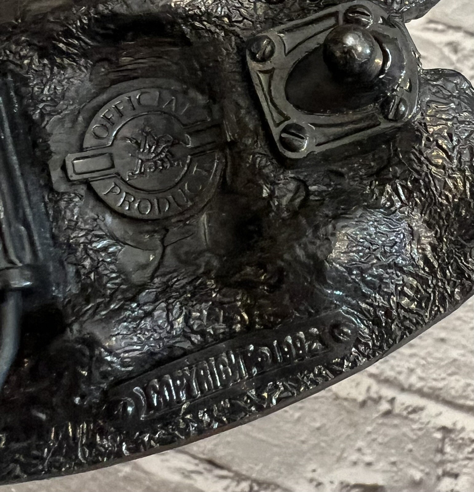 Vintage 1990s « Nothing Beats A Bud » Anheuser-Busch Budweiser Belt Buckle