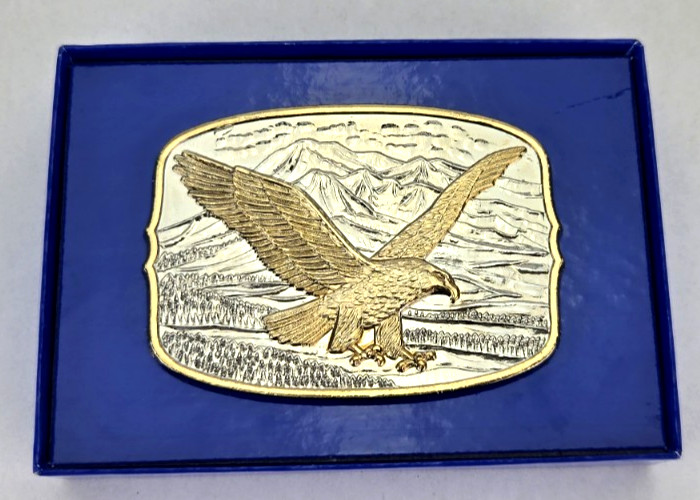 American Bald Eagle on Mountains Belt Buckle – Silver & Gold Plate 1982