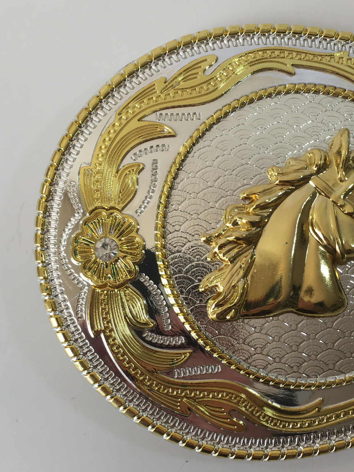 Western Cowboy Horseshoe Belt Buckle Horse Shoe for Men or Women