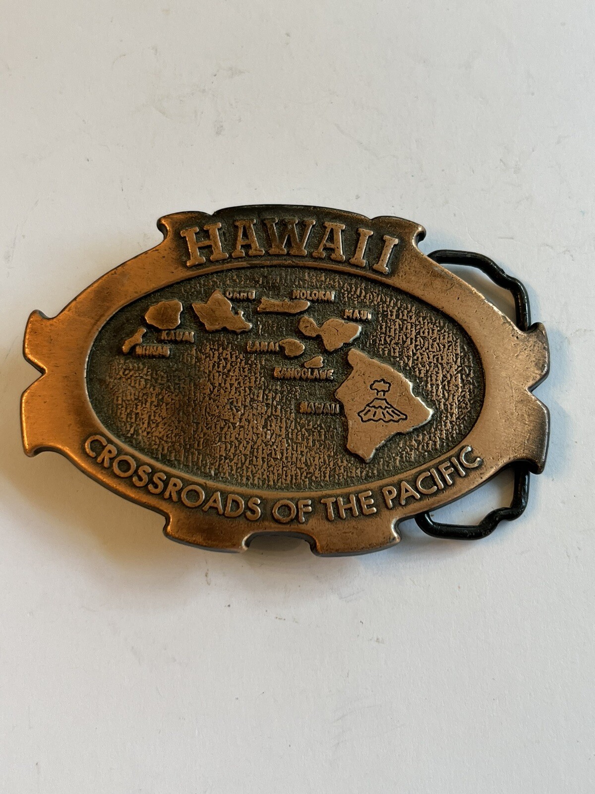 VINTAGE🇺🇸HAWAII CROSSROADS OF THE PACIFIC BELT BUCKLE 〰️MADE IN CANADA〰️👀