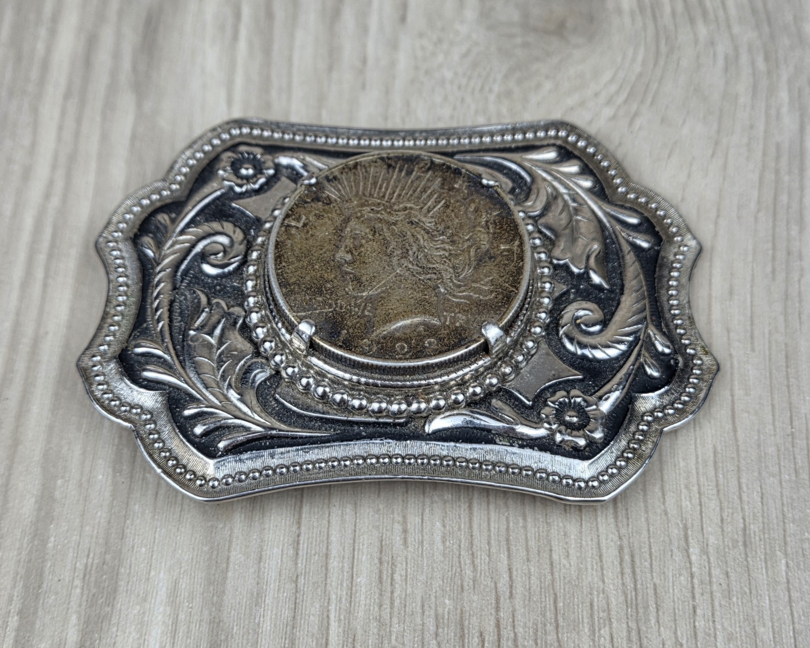 Vtg 1923 Peace Silver Dollar Coin Belt Buckle Engraved Scrollwork Western Cowboy
